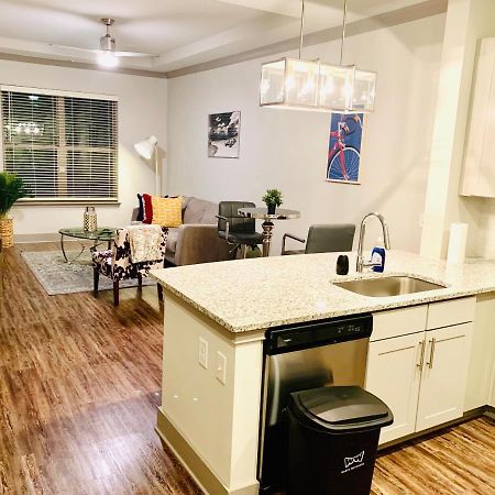 אטלנטה Luxurious And Cozy Apartment In Heart Of Buckhead מראה חיצוני תמונה